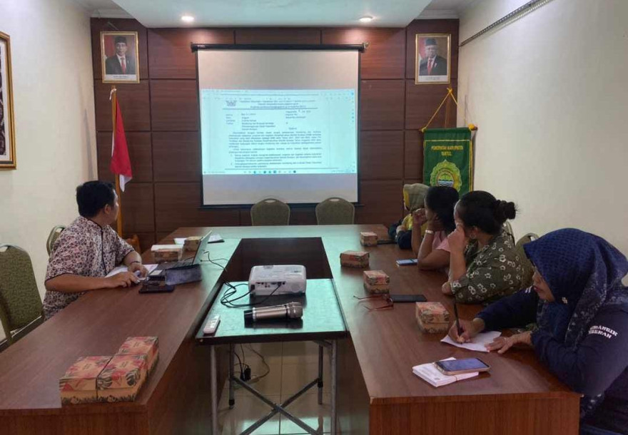 Rapat Koordinasi Persiapan Monitoring dan Evaluasi Kalurahan Mandiri Budaya