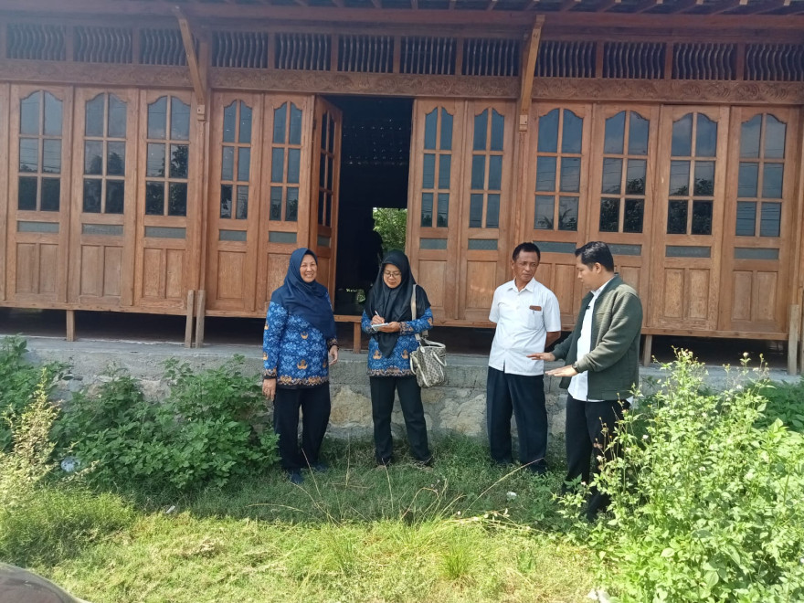Survey Lapangan Besalen Keris Jodog-Karangasem Oleh Dinas Kebudayaan Provinsi Yogyakarta